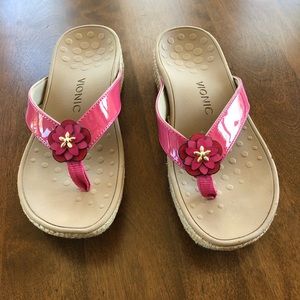 Vionic pink sandals